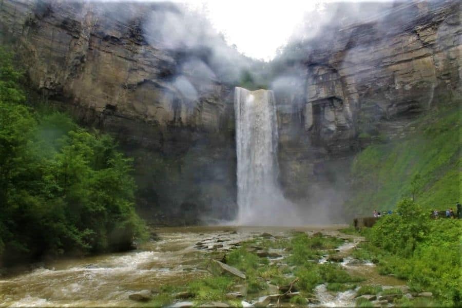 taughannock falls wakins glen state park