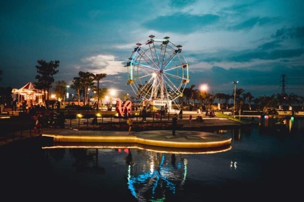 tivoli garden copenhagen denmark