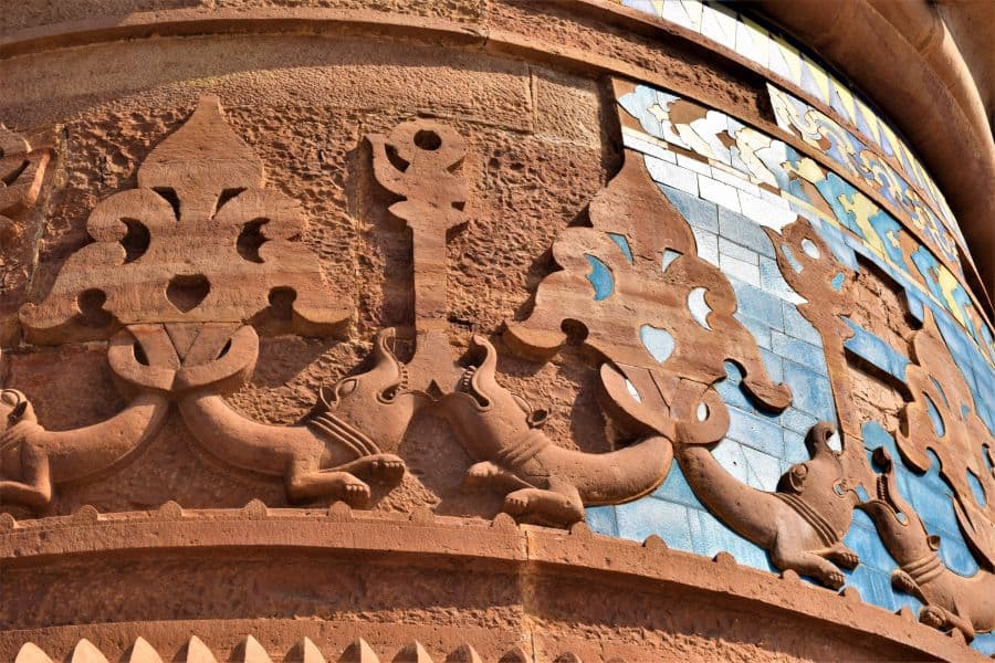 Beautiful azure tiles at Man Mandir Palace in Gwalior fort