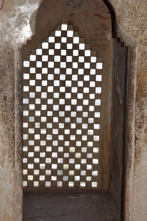 Ventilation window man mandir palace gwalior fort