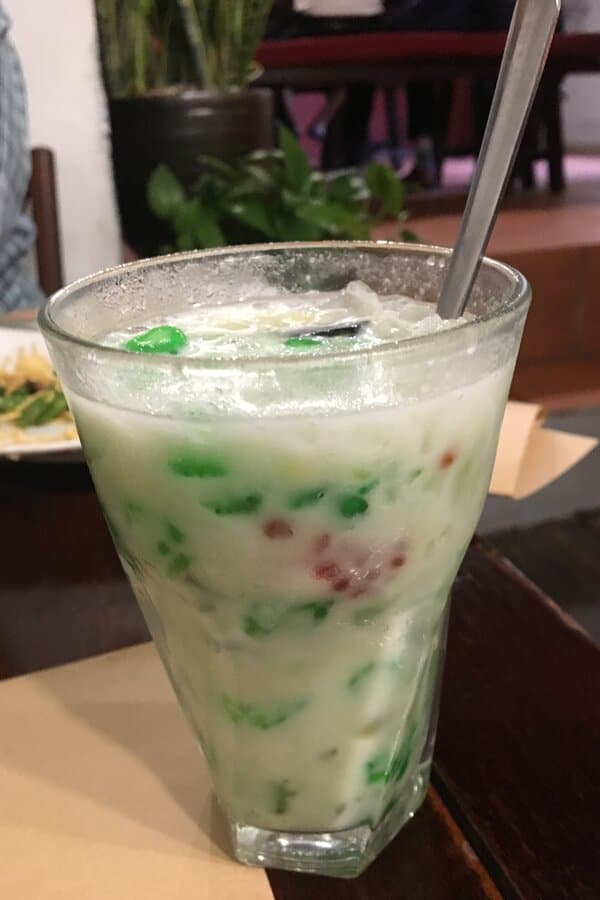 vietnam vegetarian multi-colored dessert