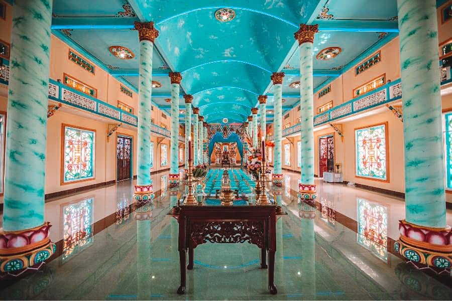 cao dai temple tey ninh saigon ho chi minh city