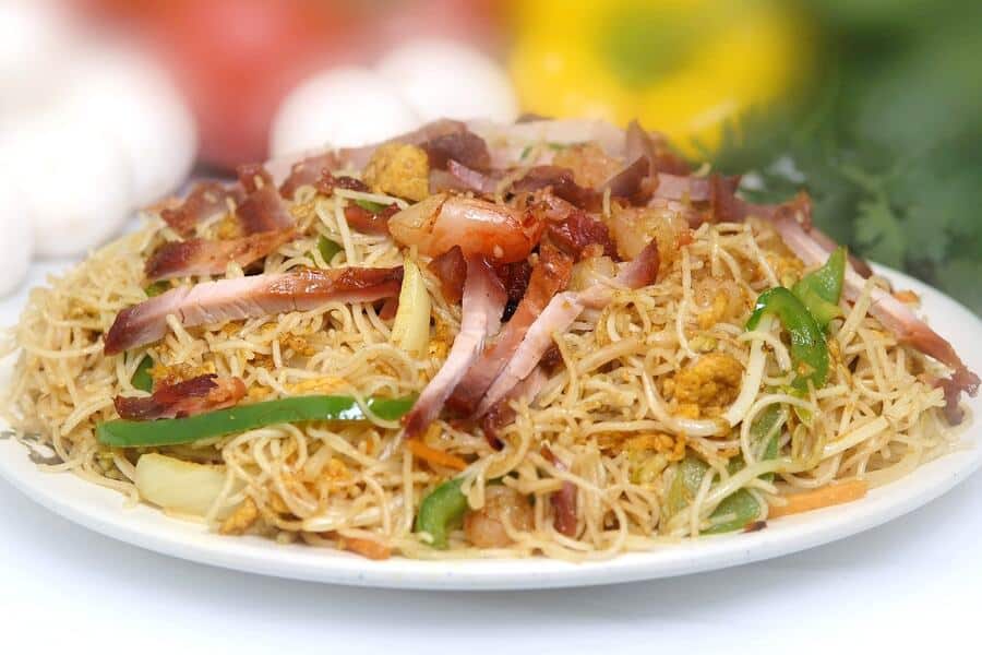 Fried Bee Hoon Singapore Noodles