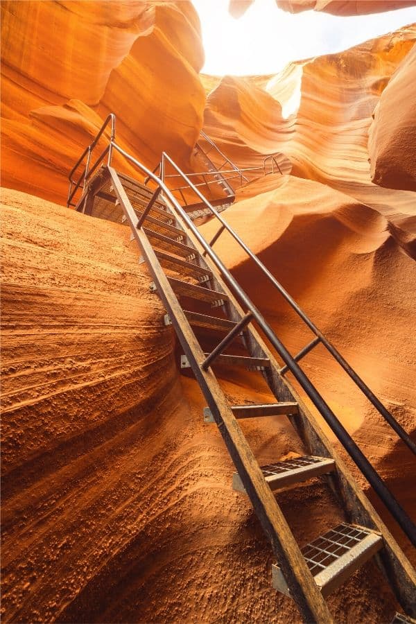 lower antelope canyon entrance