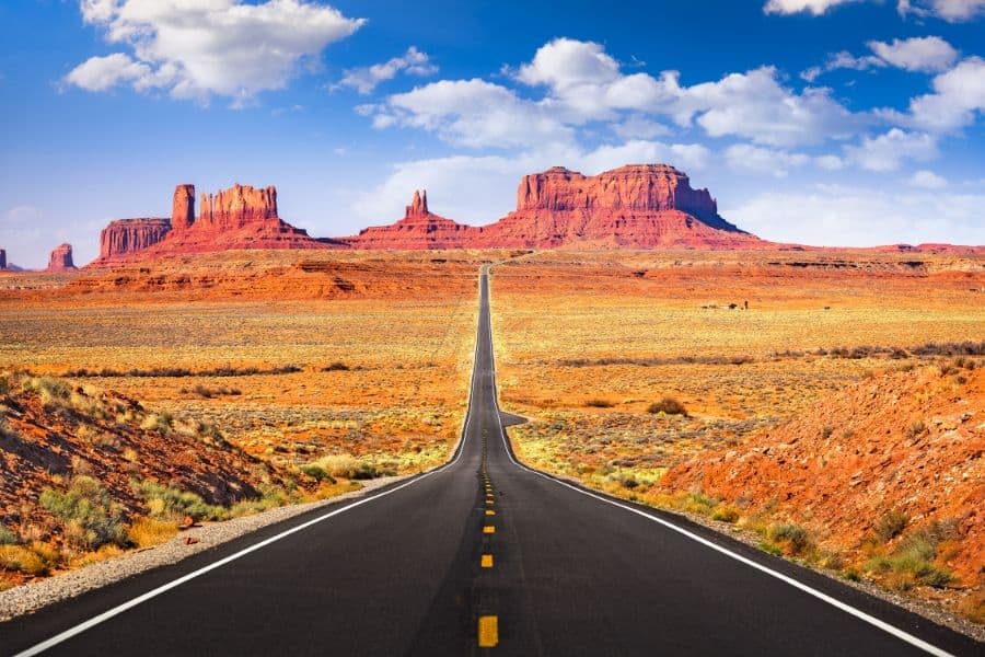 monument valley utah southwest usa road trip