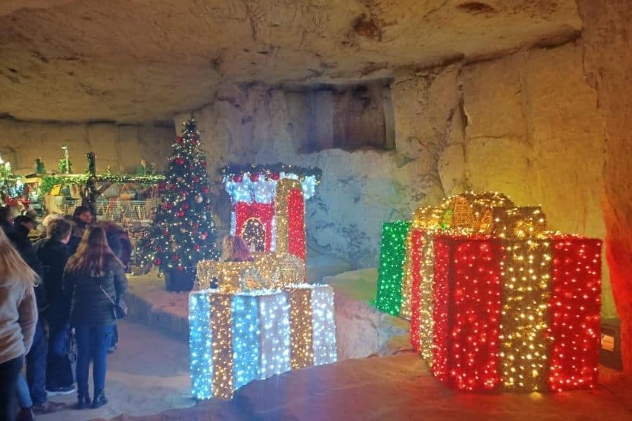christmas market inside the Valkenburg caves netherlands