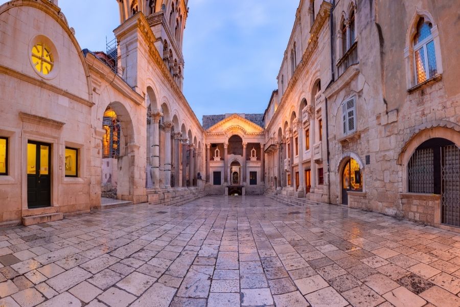 diocletian's palace split croatia itinerary