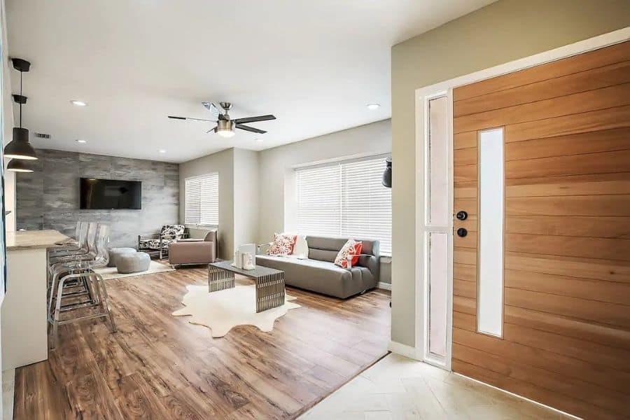 where to stay in Tampa Florida
