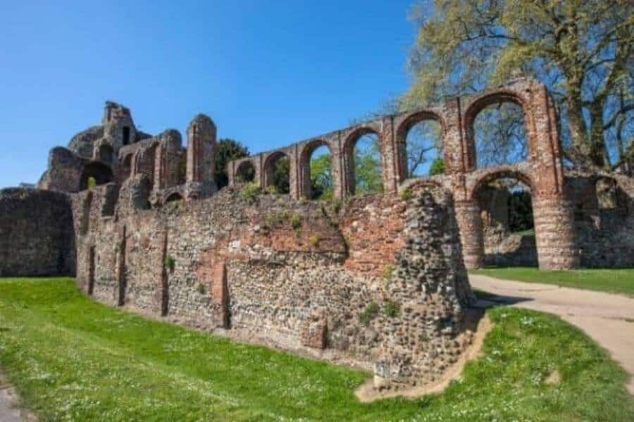 Day Trips from London to Colchester UK Travelmelodies