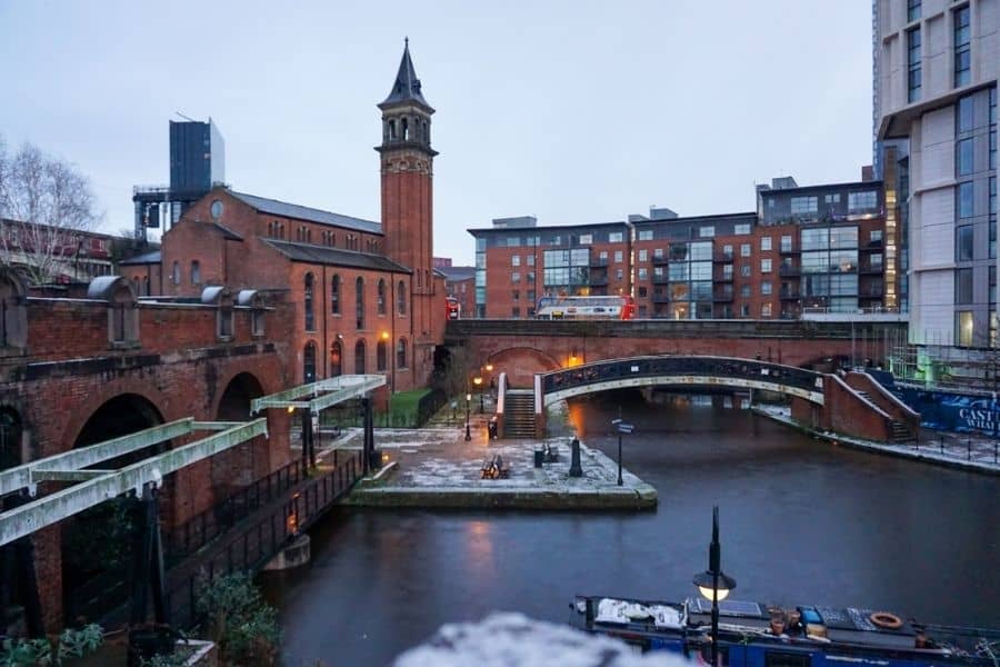 Day trips from London to Manchester UK Travelmelodies
