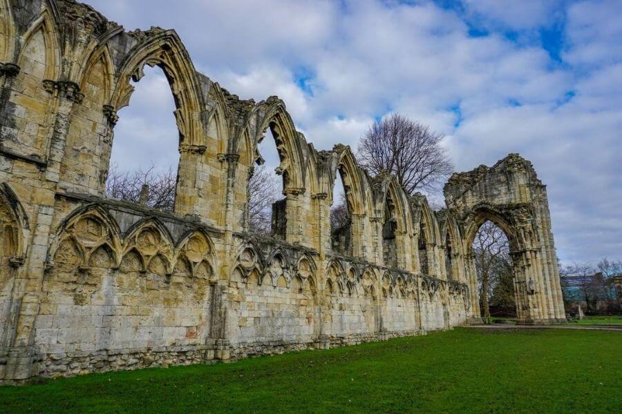 Day trips from London to York UK Travelmelodies