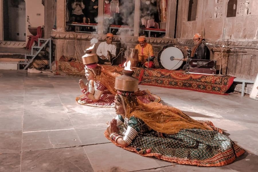 dharohar folk dance show bagore ki haveli udaipur