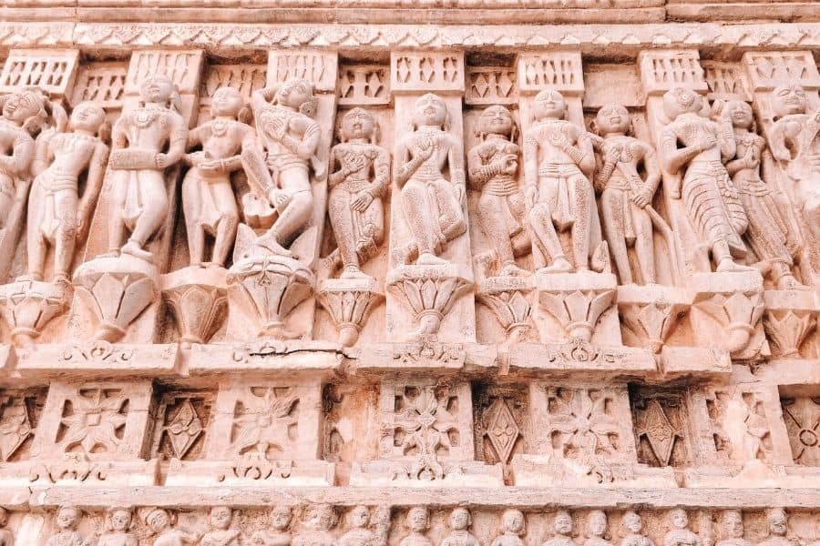 ornate stone carvings jagdish temple udaipur rajasthan