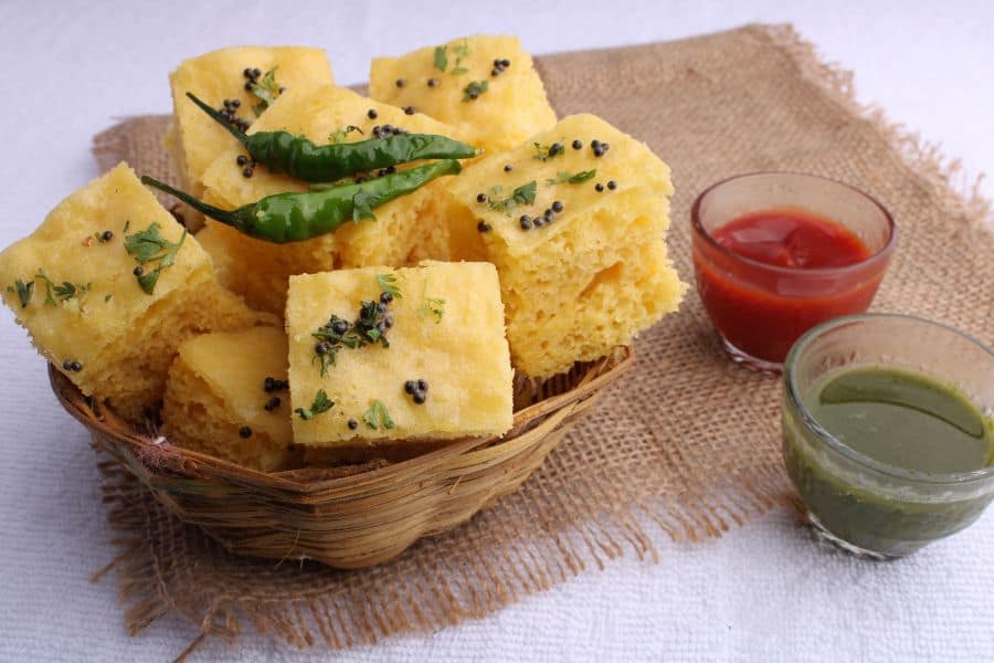 dhokla gujarat street food india