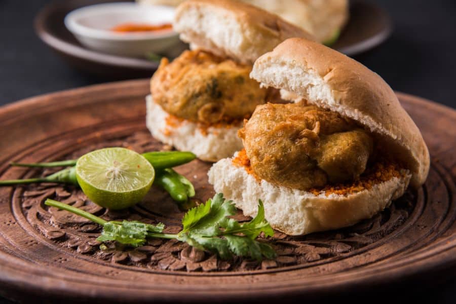 vada pav maharashtra mumbai street food india