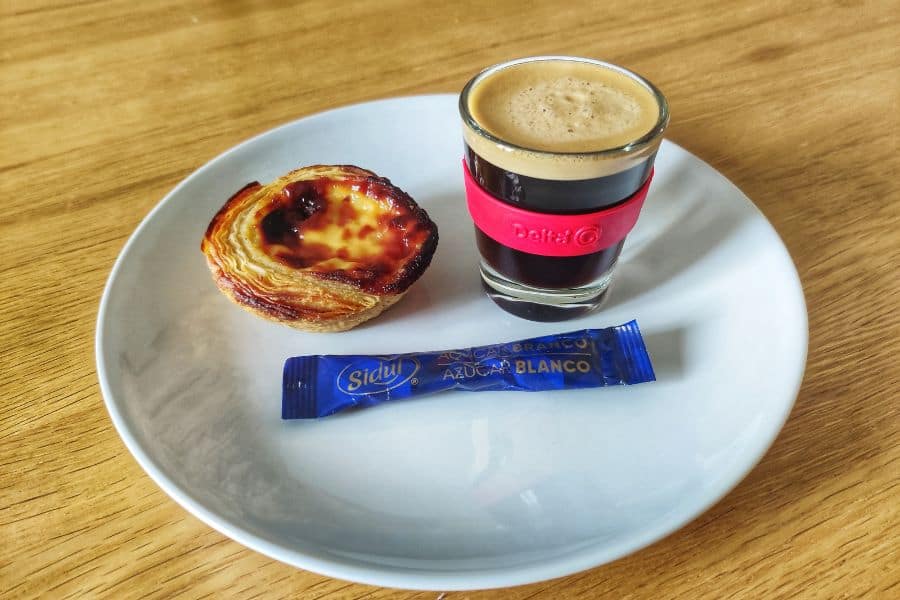 bica pastel de nata portugal coffee culture
