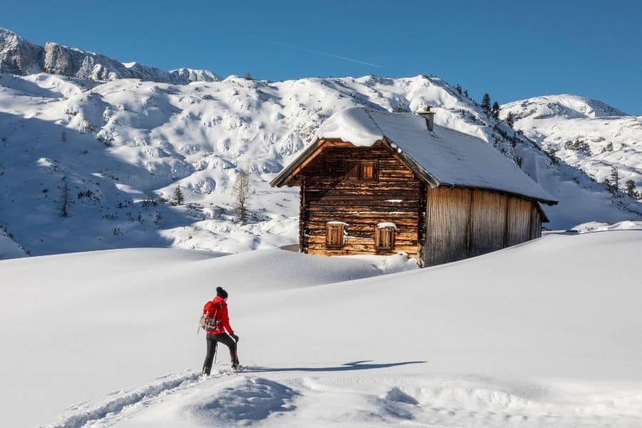 snowshoeing dachstein krippenstein