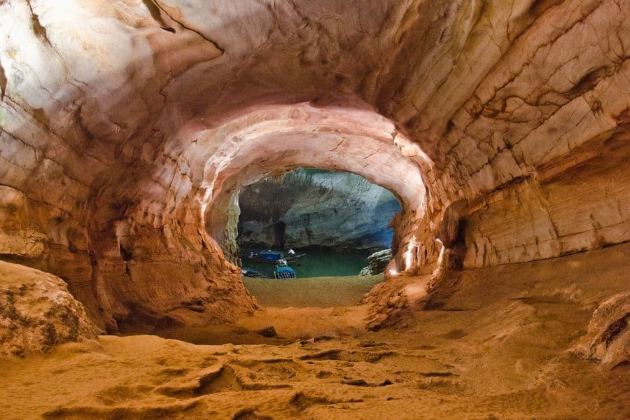 phong nha quang binh vietnam