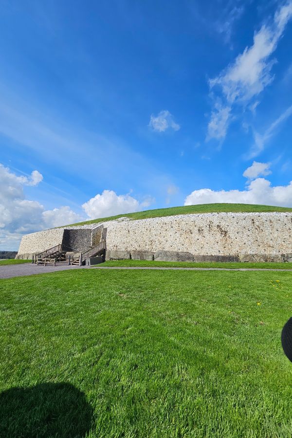 neogrange neolithic tomb ireland