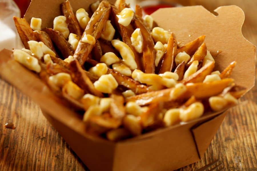 poutine canada traditional dish