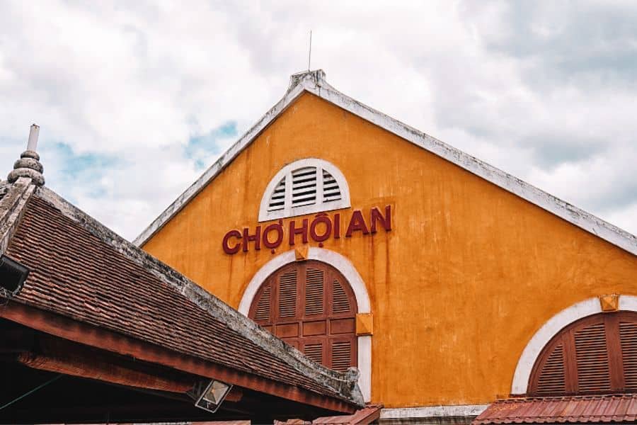 hoi an central market