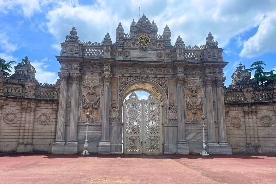 dolmabahce palace besiktas