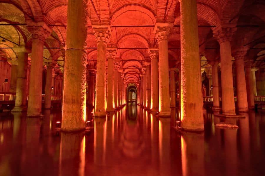 sunken palace yerebatan saray basilica cistern sultanahmet istanbul in 3 days itinerary