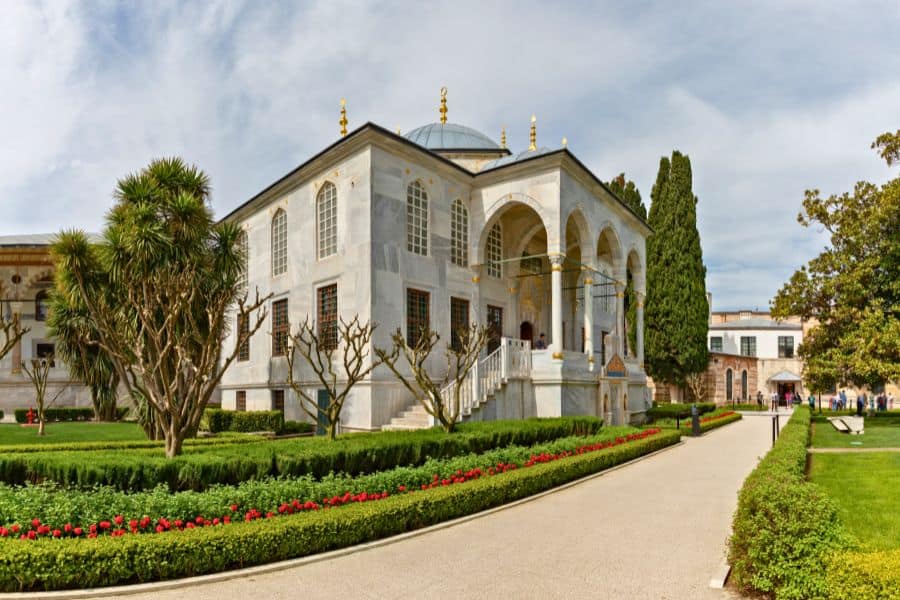 topkapi palace library 