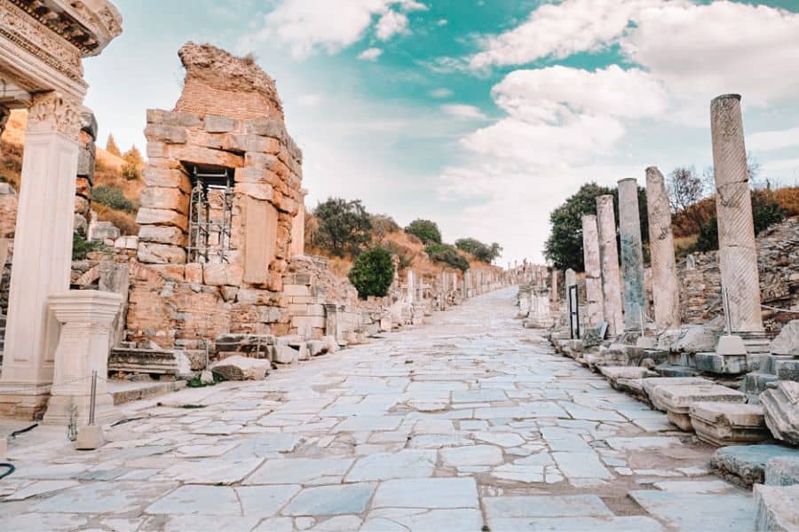 visiting ephesus curetes street