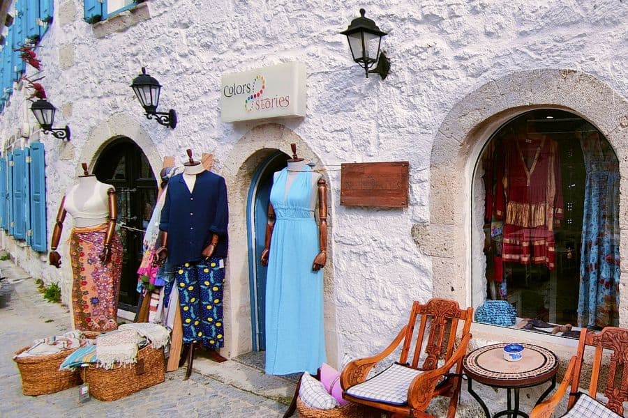 boutique store colors and stories kemalpasa road alacati turkey