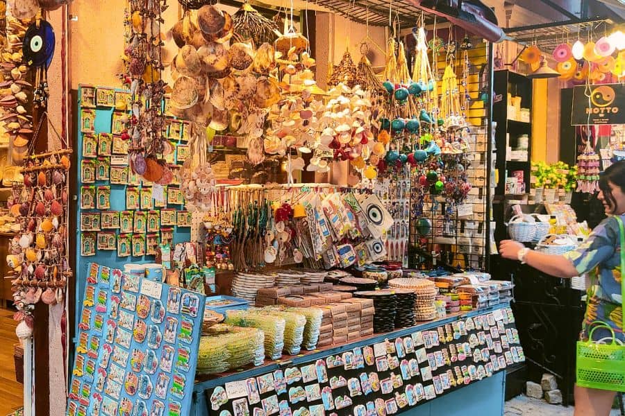 cunda island shopping stalls handmade accessories