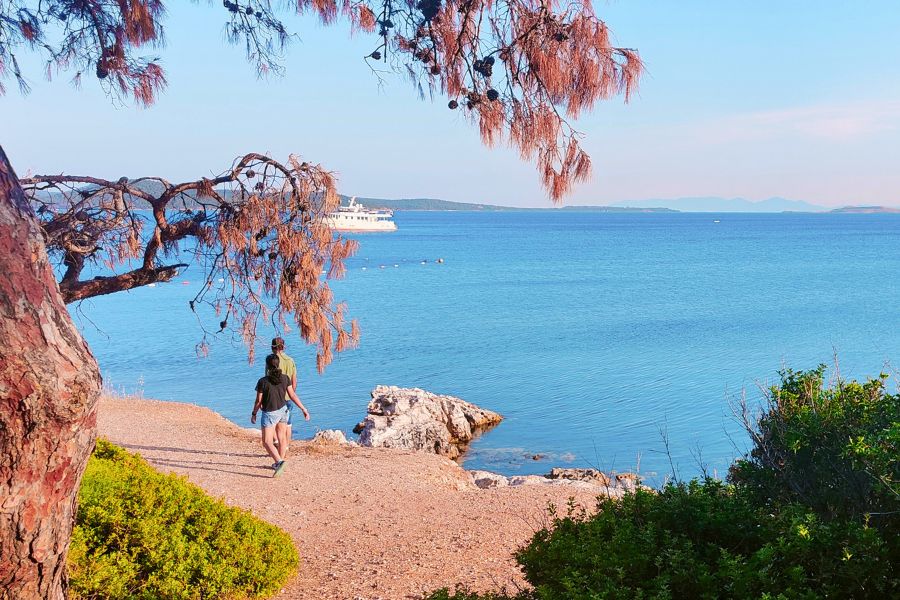 koyu ortunc bay cunda island ayvalik turkey
