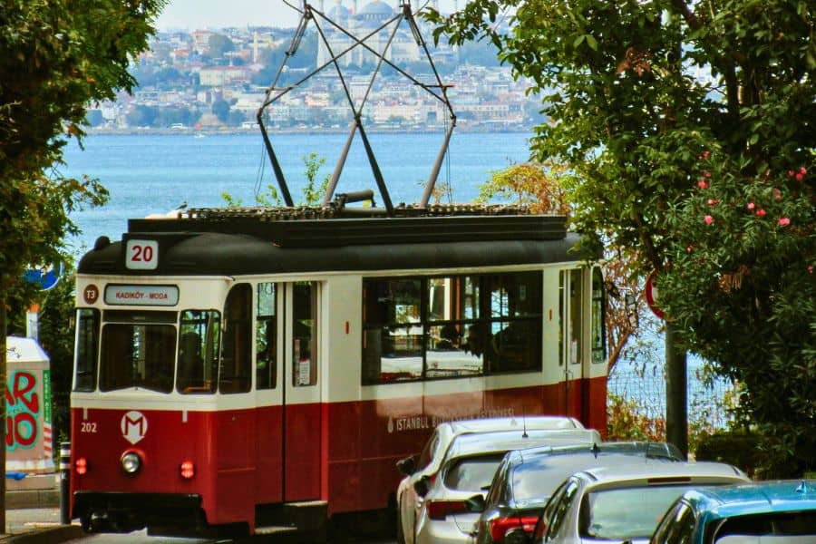 kadikoy moda historic tram istanbul