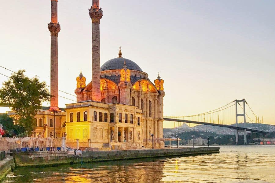 ortakoy mosque besiktas istanbul