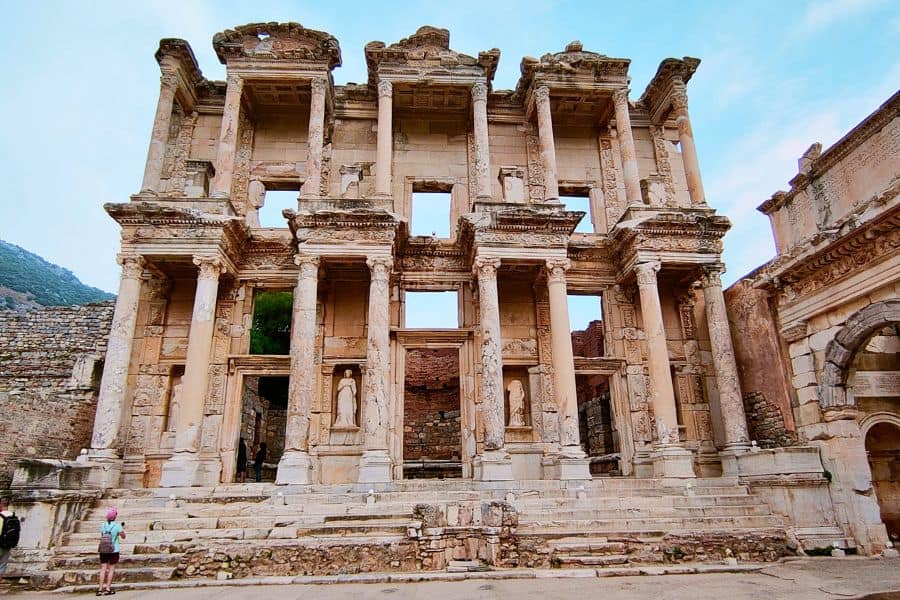 library of celsus ephesus ancient city selcuk izmir turkey