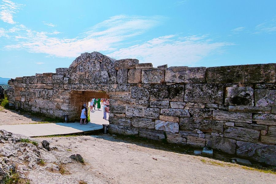 hierapolis pamukkale south gate entrance turkey turkiye
