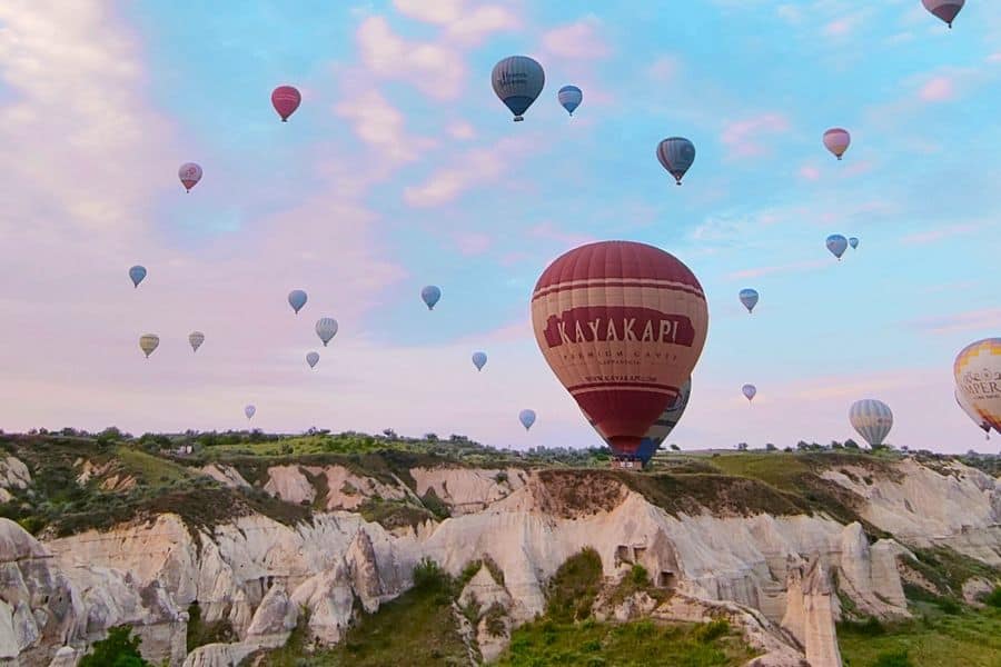 hot air balloons in cappadocia turkey turkiye
