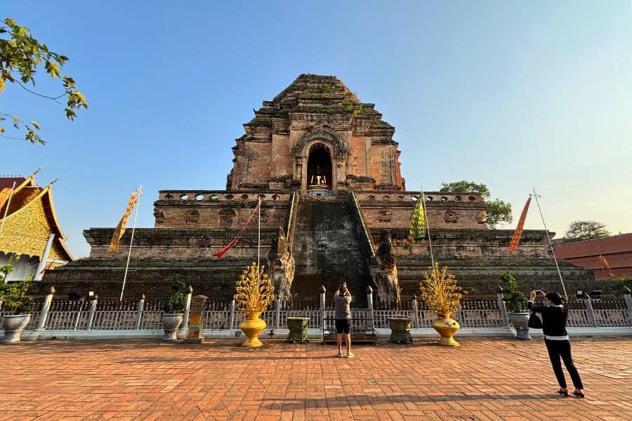 wat chedi luang chiang mai thailand itinerary 2 weeks