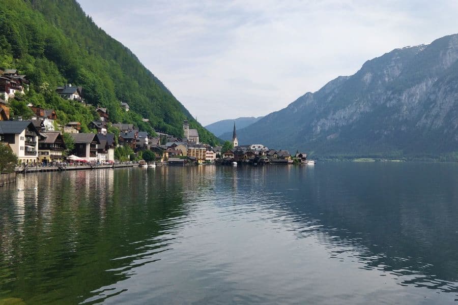 town of hallstatt on the shores of lake hallstatt aka hallstatter see